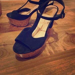 Dolce Vita Blue Suede Platform T-Strap